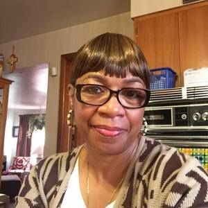 Meet your Posher, Deborah